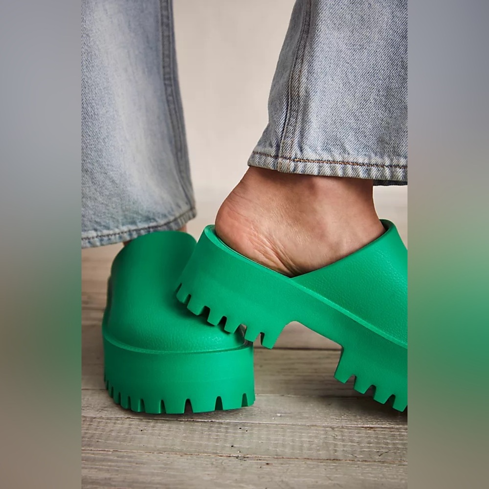 Jeffrey Campbell Platform Clogs